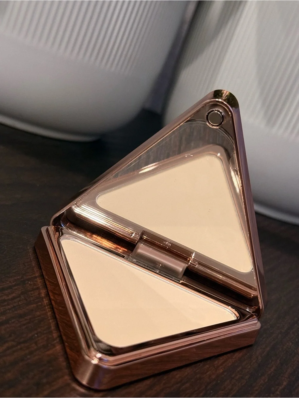LYS Beauty Triple Fix Translucent Pressed Setting Powder – Resilience